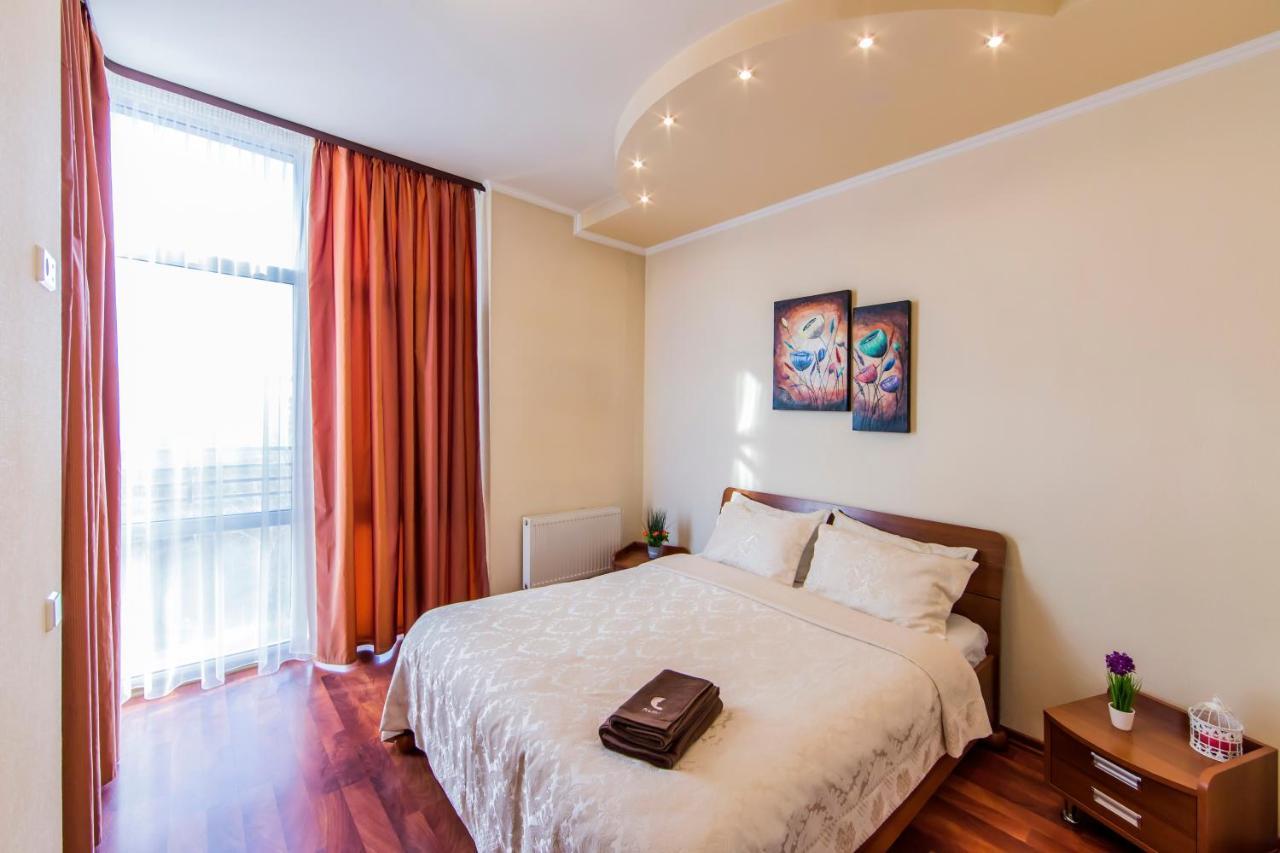 2К Квартира У Новому Будинку На 10 Поверсі, Печерськ Kyiv Exterior photo